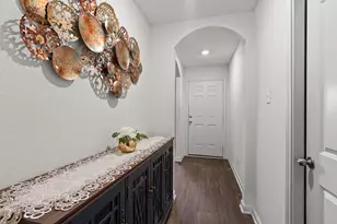 212 Hyacinth Way, Jarrell, TX 76537 - Photo 4