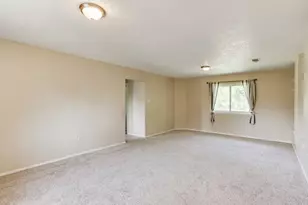 11227 Henge Dr, Austin, TX 78759 - Photo 12