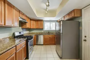 11227 Henge Dr, Austin, TX 78759 - Photo 10