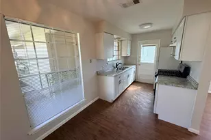 8520 Woodstone Dr, Austin, TX 78757 - Photo 4