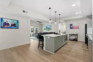 2500 Longview St, Austin, TX 78705 - Photo 2