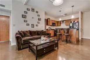 711 W 26th St, Austin, TX 78705 - Photo 4