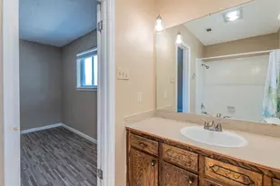 5628 Wagon Train Rd, Austin, TX 78749 - Photo 14