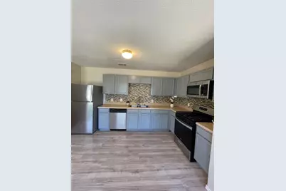 11816 Plains Valley Drive, Del Valle, TX 78617 - Photo 8