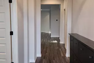 704 Giorgio Moroder Dr, Hutto, TX 78634 - Photo 2