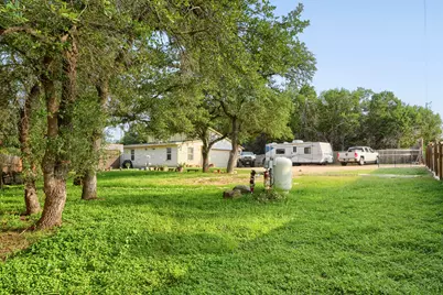 2705 Cory Lane, Spicewood, TX 78669 - Photo 26