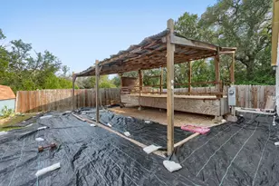 2705 Cory Ln, Spicewood, TX 78669 - Photo 18
