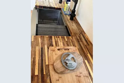 810 Pine Valley Loop, Smithville, TX 78957 - Photo 22