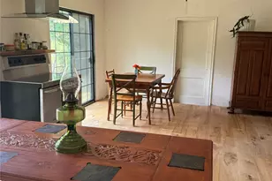 810 Pine Valley Loop, Smithville, TX 78957 - Photo 12