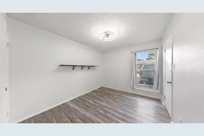 2401 Manor Road #123, Austin, TX 78722 - Photo 12