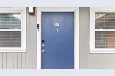 2401 Manor Road #123, Austin, TX 78722 - Photo 2