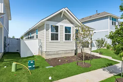 154 Daylily Drive, Elgin, TX 78621 - Photo 2