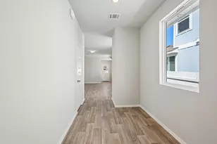 154 Daylily Dr, Elgin, TX 78621 - Photo 6