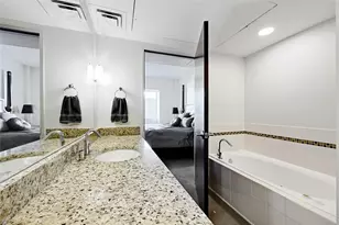 800 Brazos St, Austin, TX 78701 - Photo 18