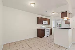 16031 Fitchburg Cir, Pflugerville, TX 78660 - Photo 6