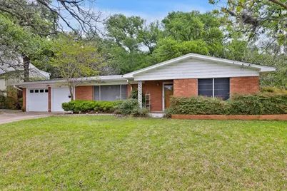 2707 Princeton Drive, Austin, TX 78741 - Photo 1