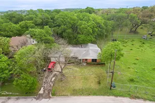 2707 Princeton Dr, Austin, TX 78741 - Photo 30