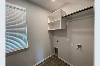 936 Azul Lagoon Drive, Leander, TX 78641 - Photo 16