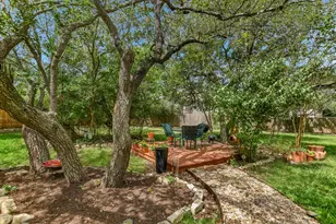 13216 Humphrey Dr, Austin, TX 78729 - Photo 22