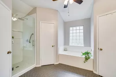 13216 Humphrey Drive, Austin, TX 78729 - Photo 14