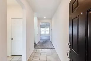 101 Auburn St, Kyle, TX 78640 - Photo 4