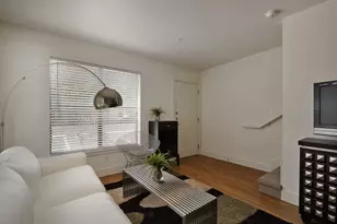 711 W 32nd St, Austin, TX 78705 - Photo 10