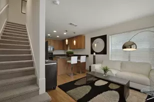 711 W 32nd St, Austin, TX 78705 - Photo 6