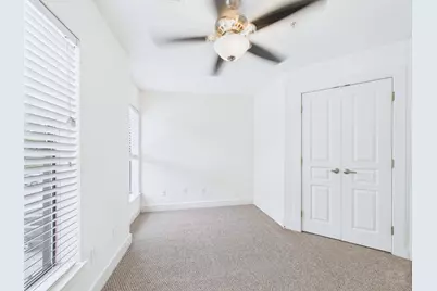 711 W 32nd Street #108, Austin, TX 78705 - Photo 18