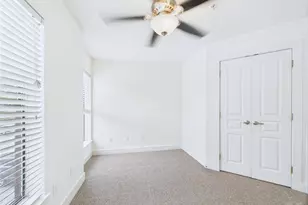 711 W 32nd St, Austin, TX 78705 - Photo 18