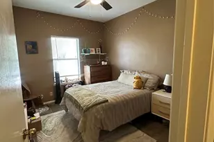 106 E 30th St, Austin, TX 78705 - Photo 12