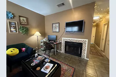 106 E 30th Street #203, Austin, TX 78705 - Photo 2