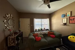 106 E 30th St, Austin, TX 78705 - Photo 34