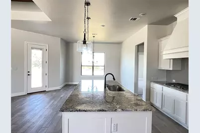 104 Creek Point Drive, Georgetown, TX 78628 - Photo 14