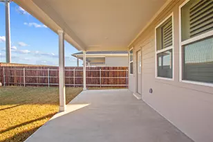 109 Adeline Rd, Hutto, TX 78634 - Photo 32