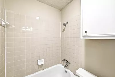 2706 Salado Street #305, Austin, TX 78705 - Photo 20