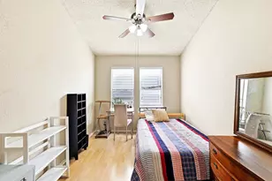 2706 Salado St, Austin, TX 78705 - Photo 16