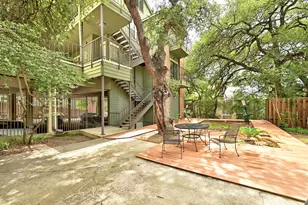 2706 Salado St, Austin, TX 78705 - Photo 22