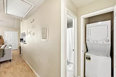 2706 Salado Street #305, Austin, TX 78705 - Photo 12