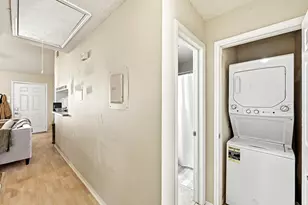 2706 Salado St, Austin, TX 78705 - Photo 12