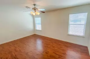 915 Alamo Plaza Dr, Cedar Park, TX 78613 - Photo 6