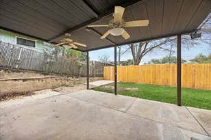 2403 Little John Ln, Austin, TX 78704 - Photo 24