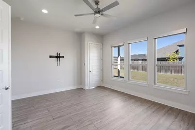 9820 Grapevine Leaf Drive, Manor, TX 78653 - Photo 18