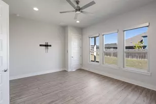 9820 Grapevine Leaf Dr, Manor, TX 78653 - Photo 18