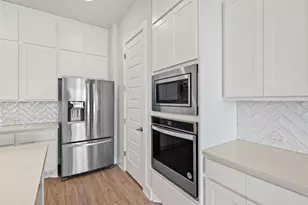 9820 Grapevine Leaf Dr, Manor, TX 78653 - Photo 10