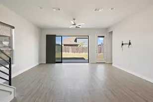 9820 Grapevine Leaf Dr, Manor, TX 78653 - Photo 6