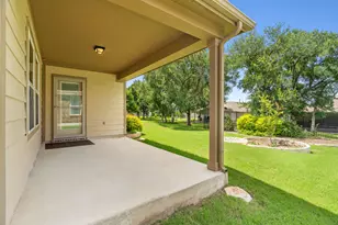 308 Holiday Creek Ln, Georgetown, TX 78633 - Photo 20
