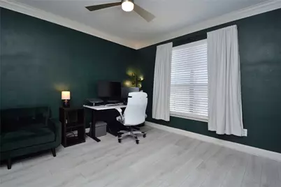 7701 Rialto Boulevard #124, Austin, TX 78735 - Photo 10