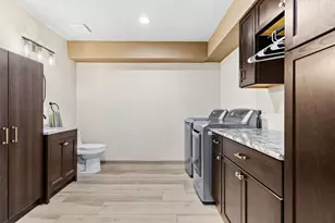 17842 Park Valley Dr, Round Rock, TX 78681 - Photo 30