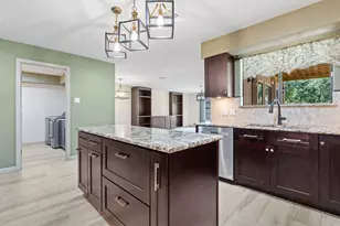 17842 Park Valley Dr, Round Rock, TX 78681 - Photo 10