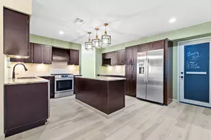 17842 Park Valley Dr, Round Rock, TX 78681 - Photo 2